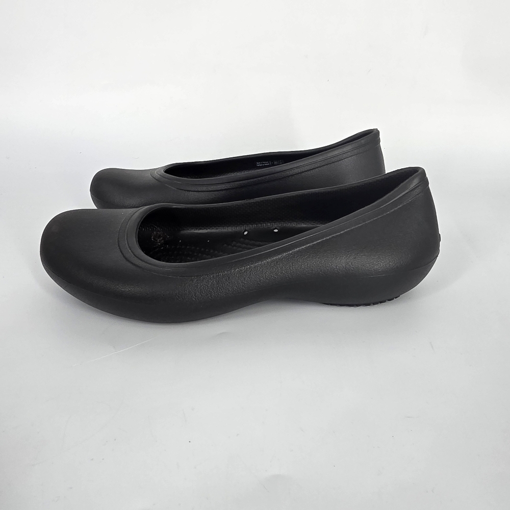 Crocs At Work Ballet Flats W6 Black Slip Resistant Crocs Lock Nursing Shoes
